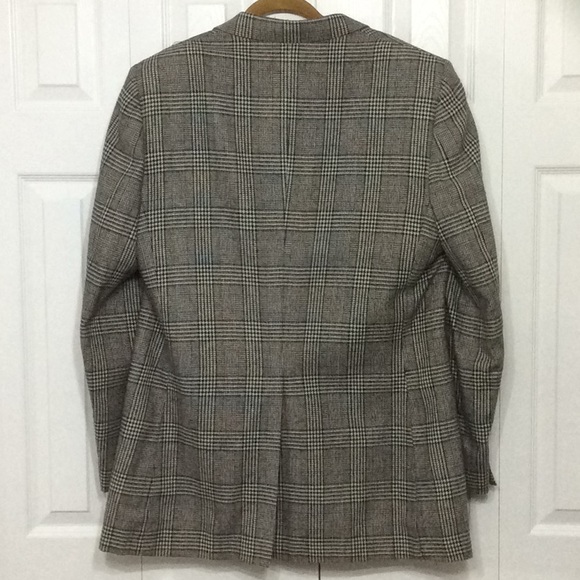 Austin Manor Men’s Sport Coat - Picture 2 of 6
